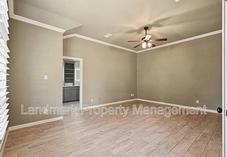 900 Muirfield Dr — Photo 20