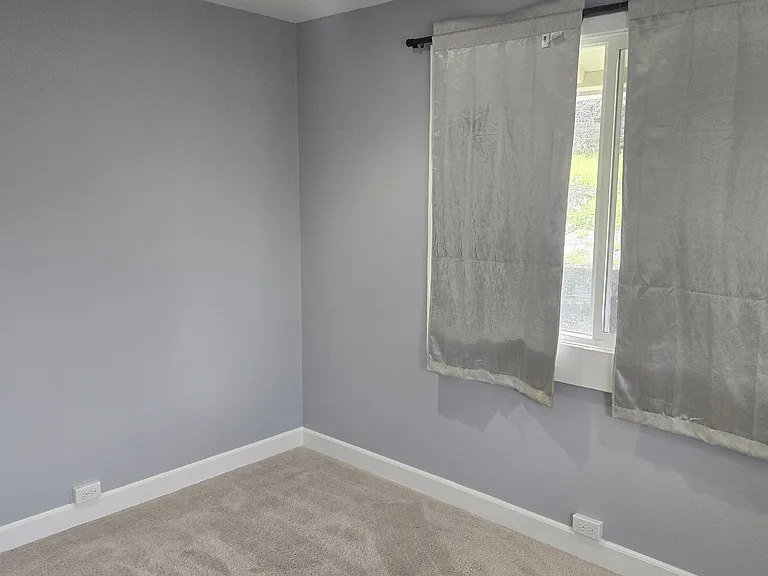 1720 E Palolo Ave — Photo 9