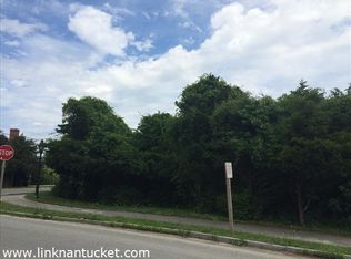 2 Essex Rd, Nantucket, MA 02554