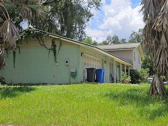 4th image of 1203 Lake Valrico Ln