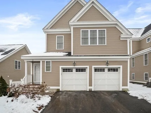 31 Longview Circle #90, Ayer, MA 01432