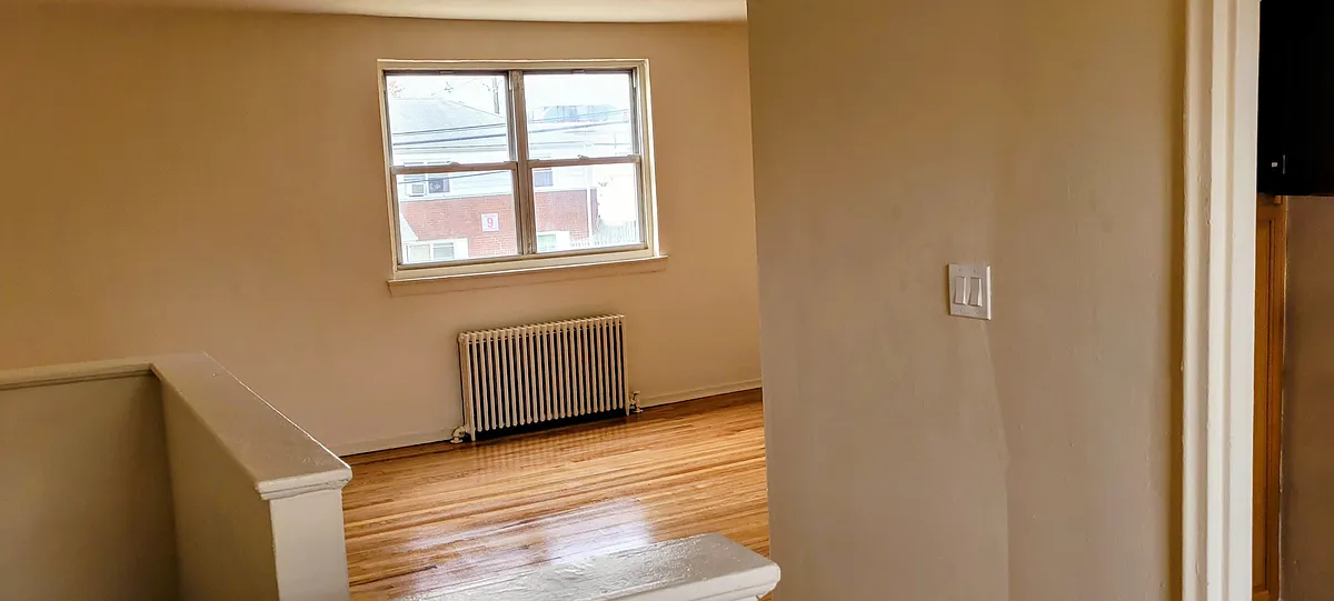 Building Photo - 39B 16th Ave #B