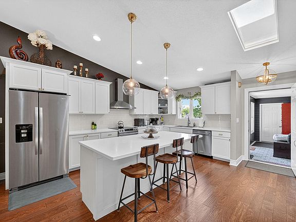 4th image of 4029 Fletcher Blvd