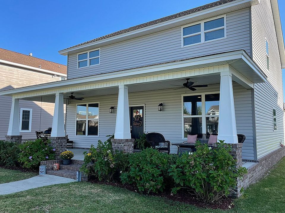 Great front porch!!!