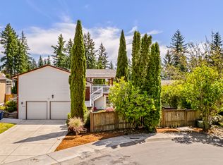 21031 NE 17th St, Sammamish, WA 98074
