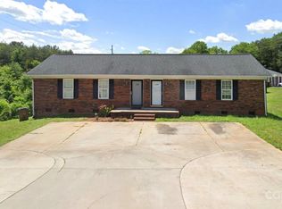 1258 Georgetown Rd #3, Lincolnton, NC 28092