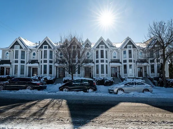 1607 East Park PLACE, Milwaukee, WI 53211