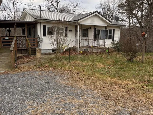 2385 Allensville Rd, Hedgesville, WV 25427