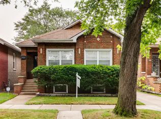 7921 S Crandon Ave, Chicago, IL
