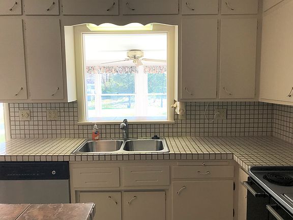 Large Kitchen