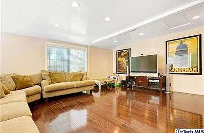 5th image of 1100 Daveric Dr