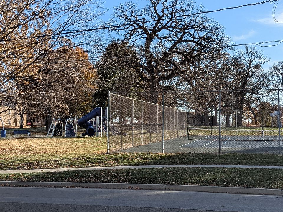 Drake Park right out your front door- Tennis courts, playground and splash pad!