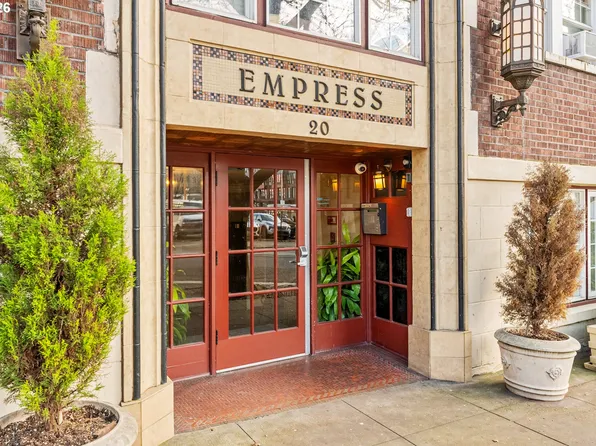 20 NW 16th Ave APT 215, Portland, OR 97209