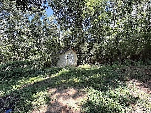 4th image of 1604 Thornton Ferry Rd