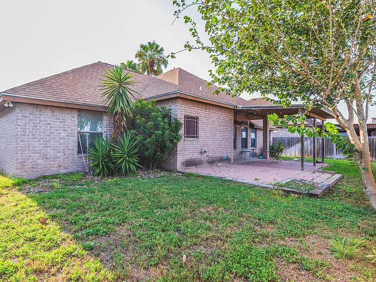 3818 Oregon Dr — Photo 13