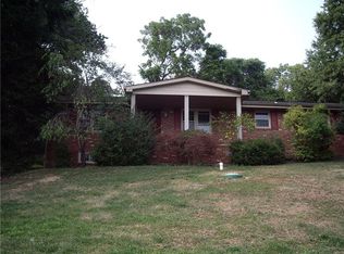 35 Davis Ln, Canonsburg, PA 15317