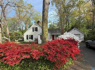 1426 Dairy Rd, Charlottesville, VA 22903