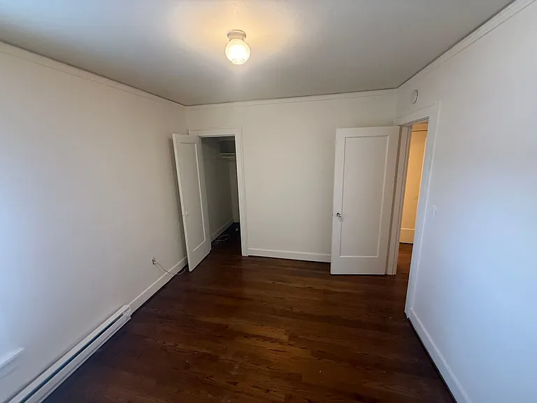 741 Federal Ave E — Photo 16