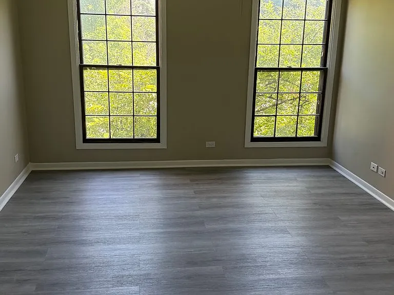 5S470 Scots Dr #D — Photo 17
