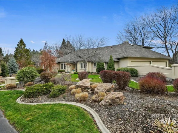 5280 N Lakemont Ln, Garden City, ID 83714