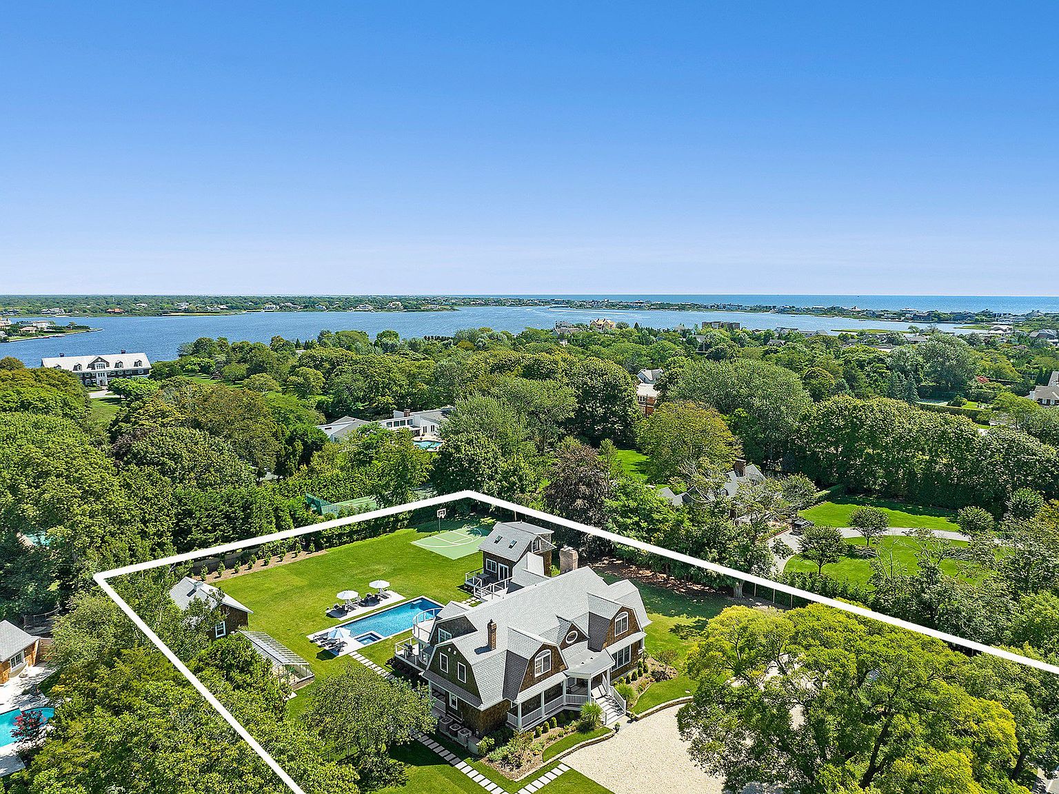 86 Beach Ln, Westhampton Beach, NY 11978 MLS 375856 Zillow