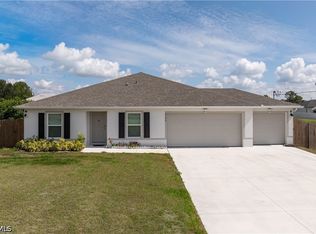 2706 9th St SW, Lehigh Acres, FL 33976