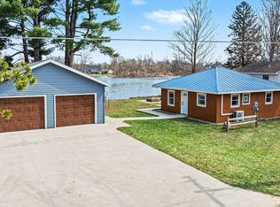 3517 Lake Allegan Dr, Allegan, MI