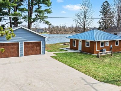 3517 Lake Allegan Dr, Allegan, MI, 49010