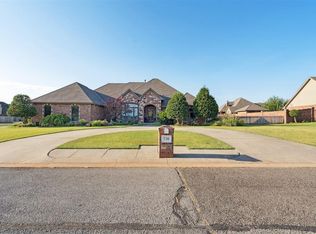 736 Cypress St NW, Piedmont, OK 73078