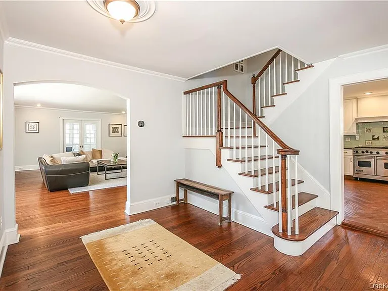 26 Earlwoode Dr — Photo 4