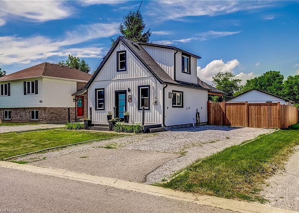 1st image of 35 Pansy Ave