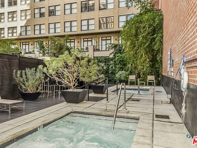 460 S Spring St #212 — Photo 30