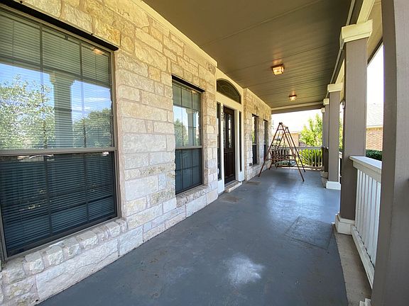 5th image of 920 Great Sand Dunes Ave