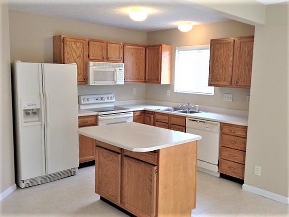 3rd image of 563 Tupelo Drive Independence