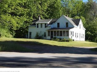 4 Watkins Rd, Naples, ME 04055