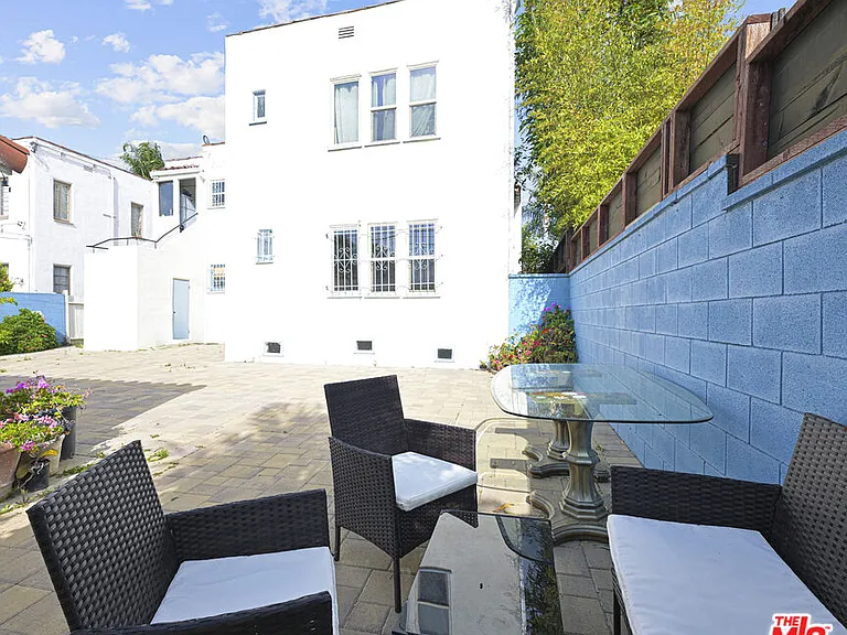 1119 S Crescent Heights Blvd — Photo 20