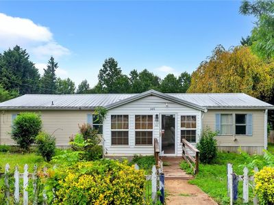326 Chesapeake Trl, Pickens, SC, 29671