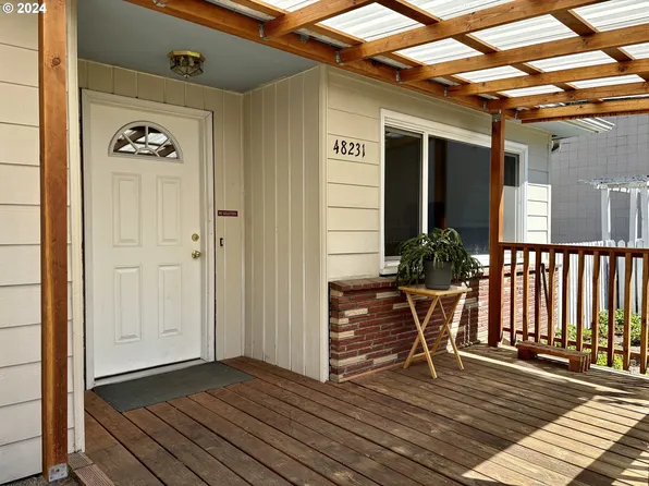 48231 Hills St, Oakridge, OR 97463
