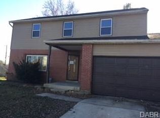 5874 Woodstone Dr, Dayton, OH 45426