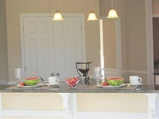 4th image of 2082 Wythe Dr