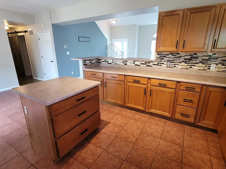 2432 Jack Creek Rd — Photo 22