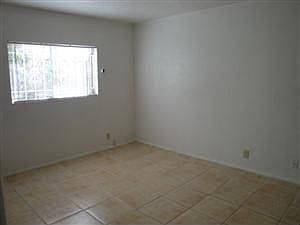 3rd image of 415 Dorado Ct SE APT B