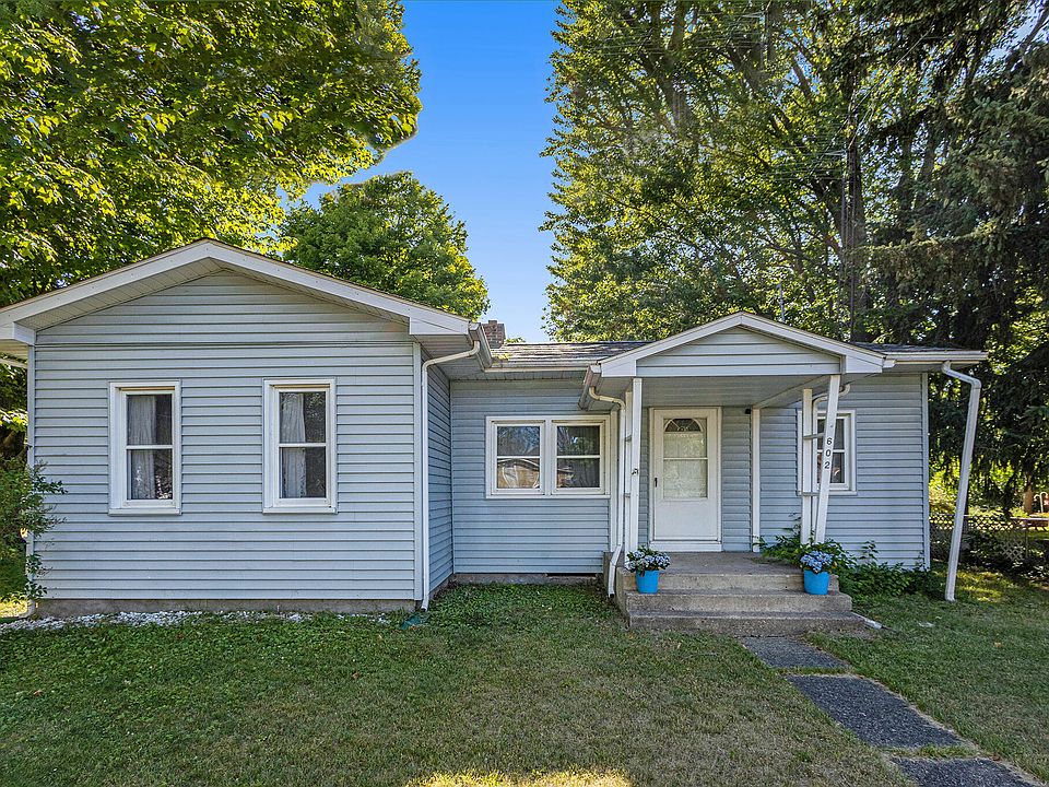 602 N Main St, Three Rivers, MI 49093 Zillow