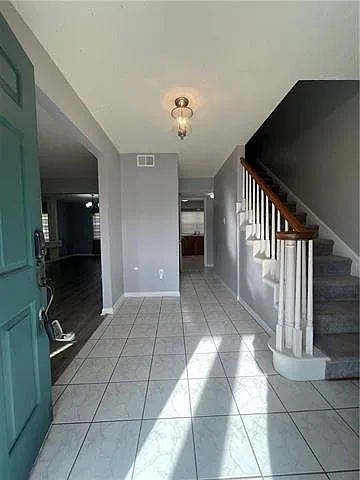 308 Raleigh Dr — Photo 3