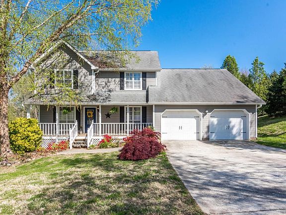 2nd image of 8414 Rocky Brook Ln