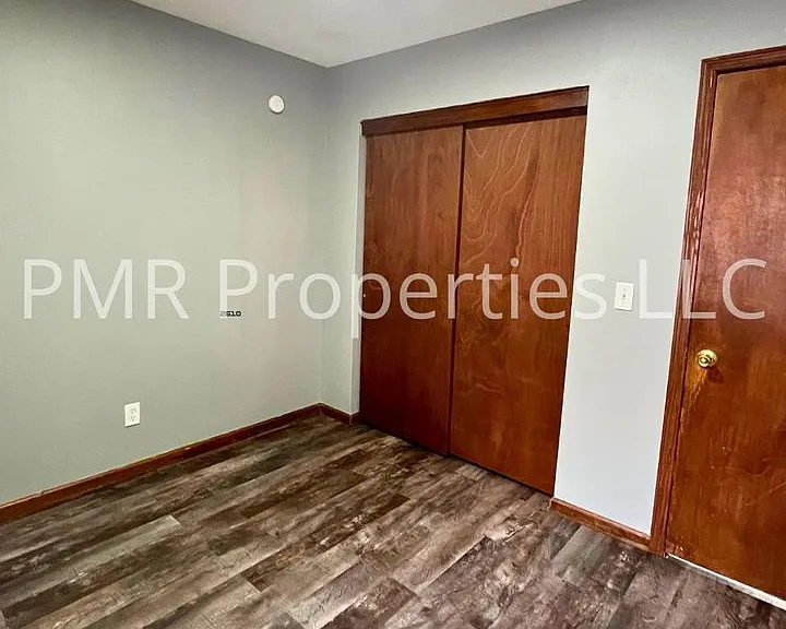 629 Franklin Ave — Photo 4