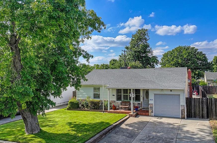 1st image of 6039 McMahon Dr