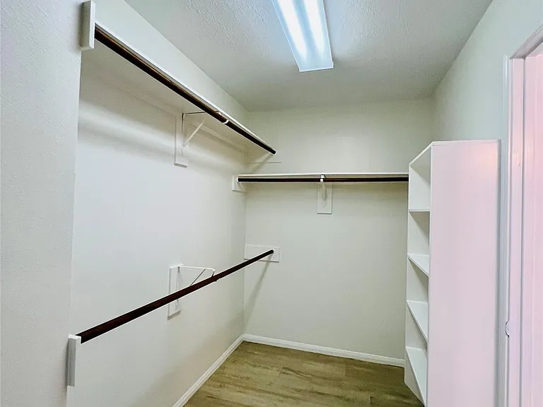 2606 Atwood Glen Ln — Photo 30