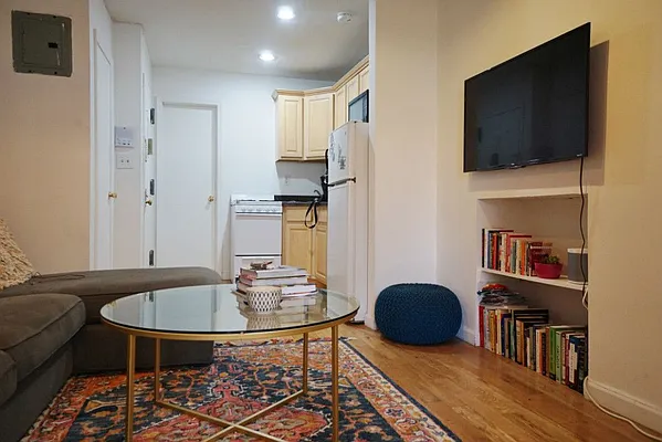 Rented by Best Apartments North Inc | media 20