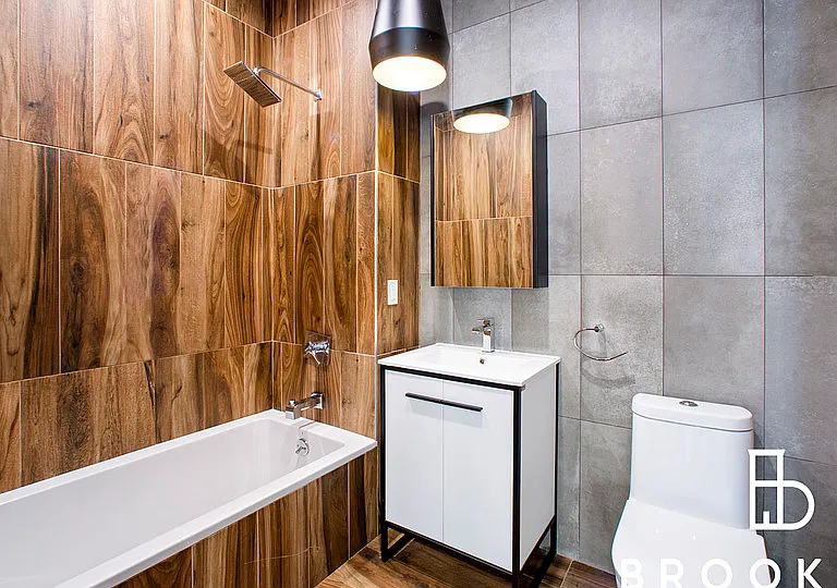 1461 Gates Ave #4D — Photo 10